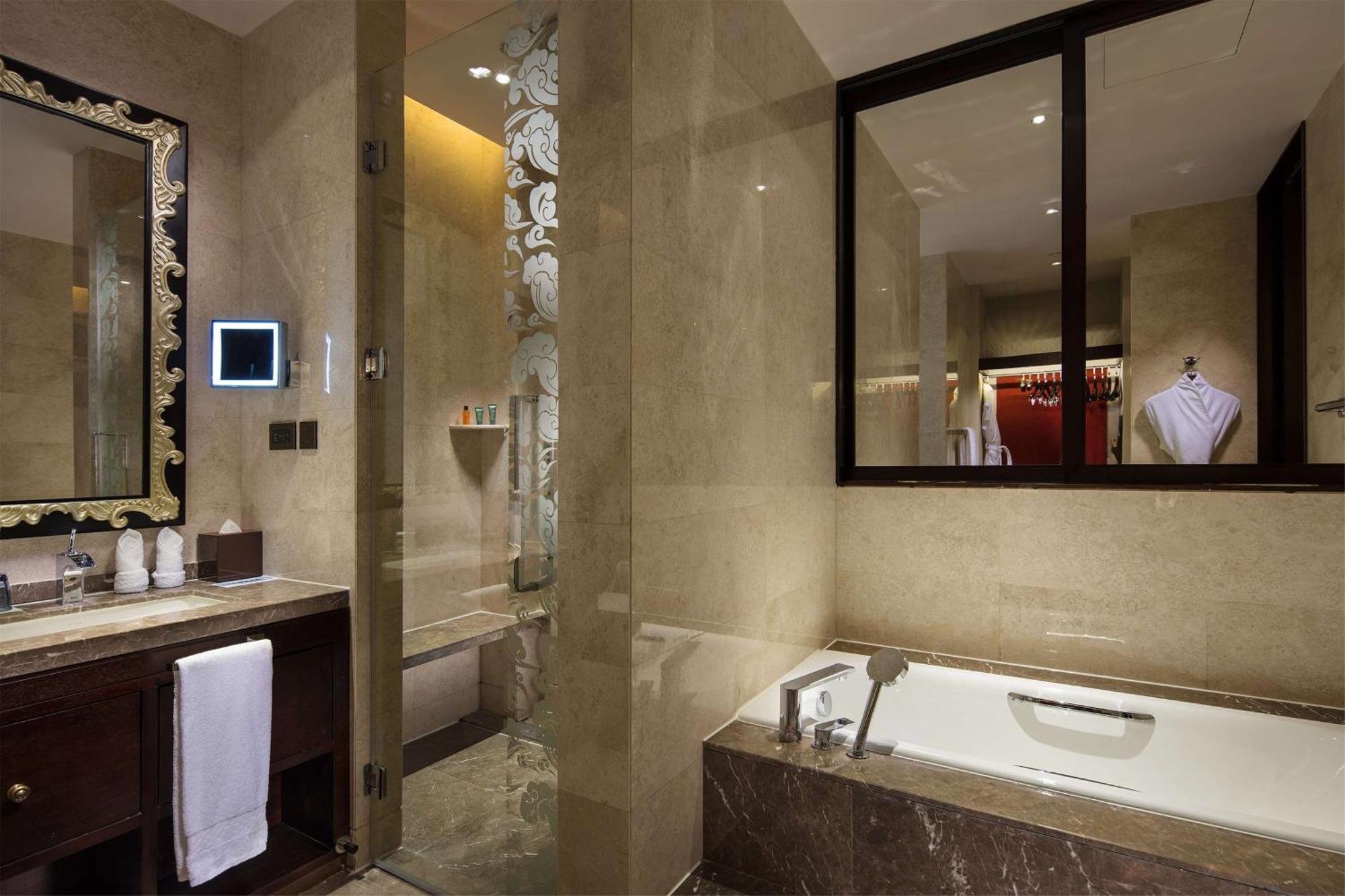 Hilton Linzhi Resort Nyingchi Zewnętrze zdjęcie