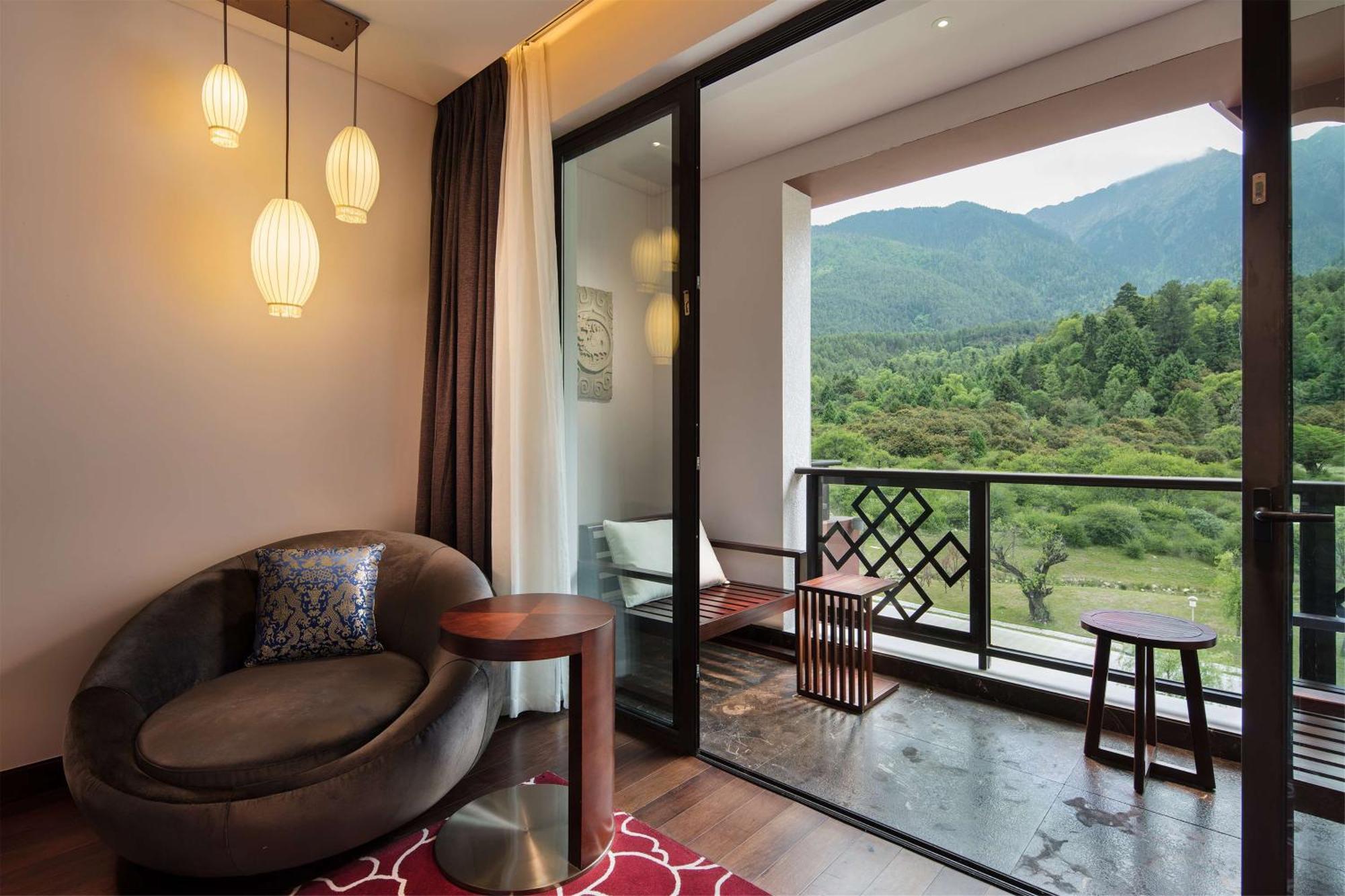 Hilton Linzhi Resort Nyingchi Zewnętrze zdjęcie