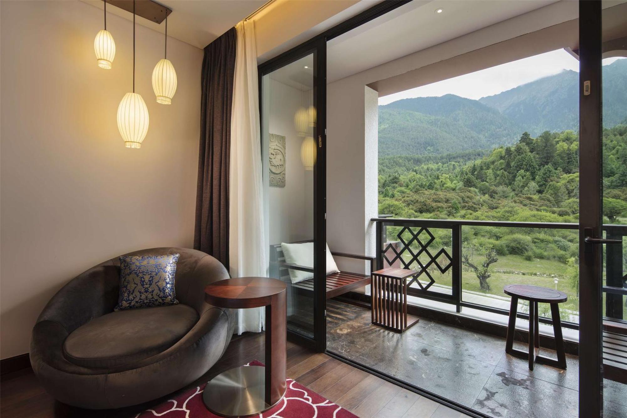 Hilton Linzhi Resort Nyingchi Zewnętrze zdjęcie