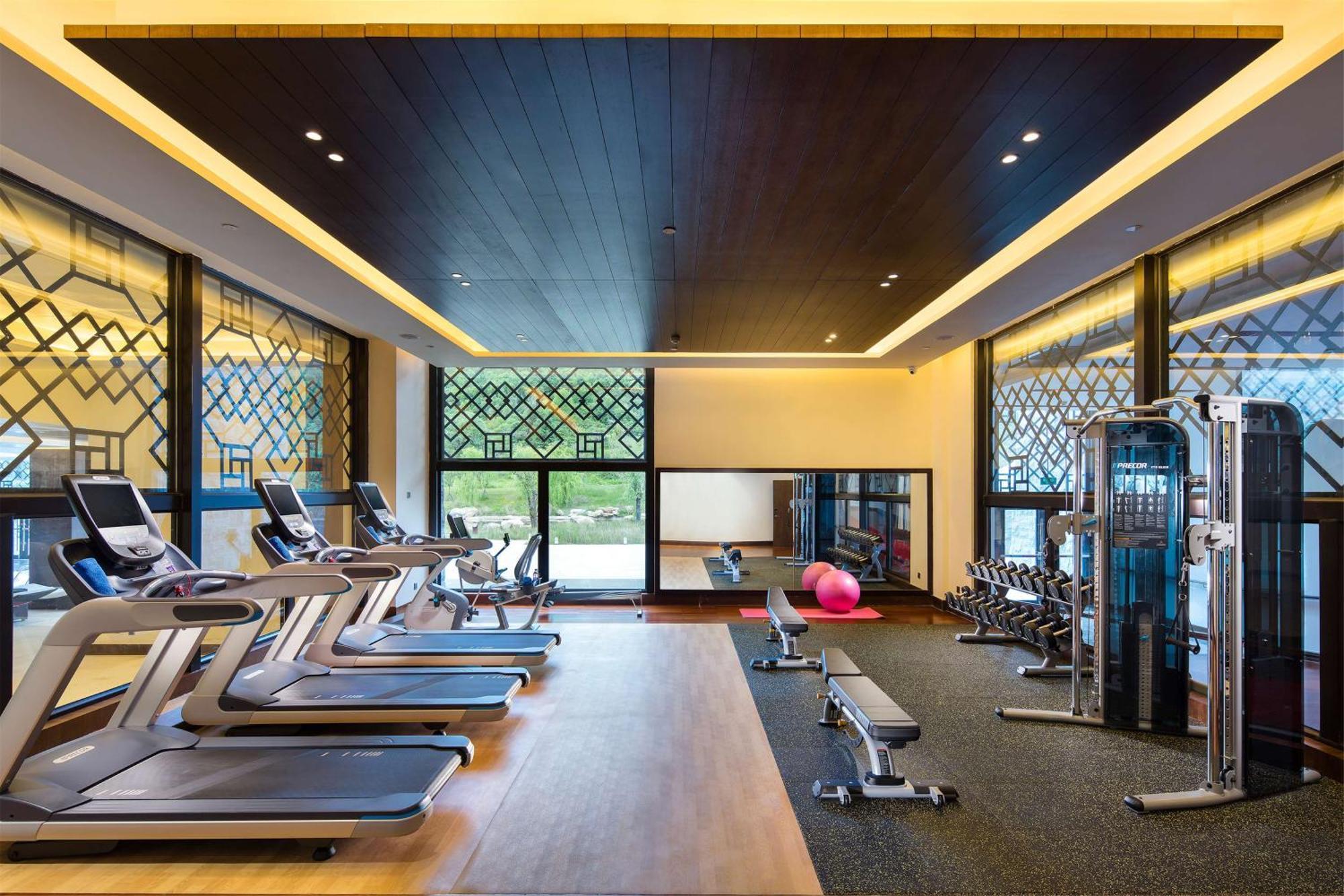 Hilton Linzhi Resort Nyingchi Zewnętrze zdjęcie