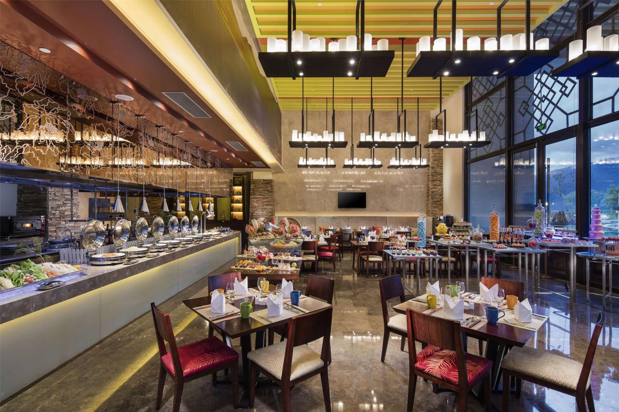 Hilton Linzhi Resort Nyingchi Zewnętrze zdjęcie