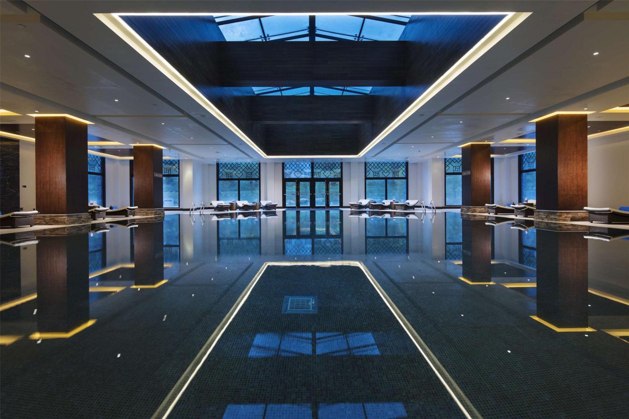 Hilton Linzhi Resort Nyingchi Zewnętrze zdjęcie