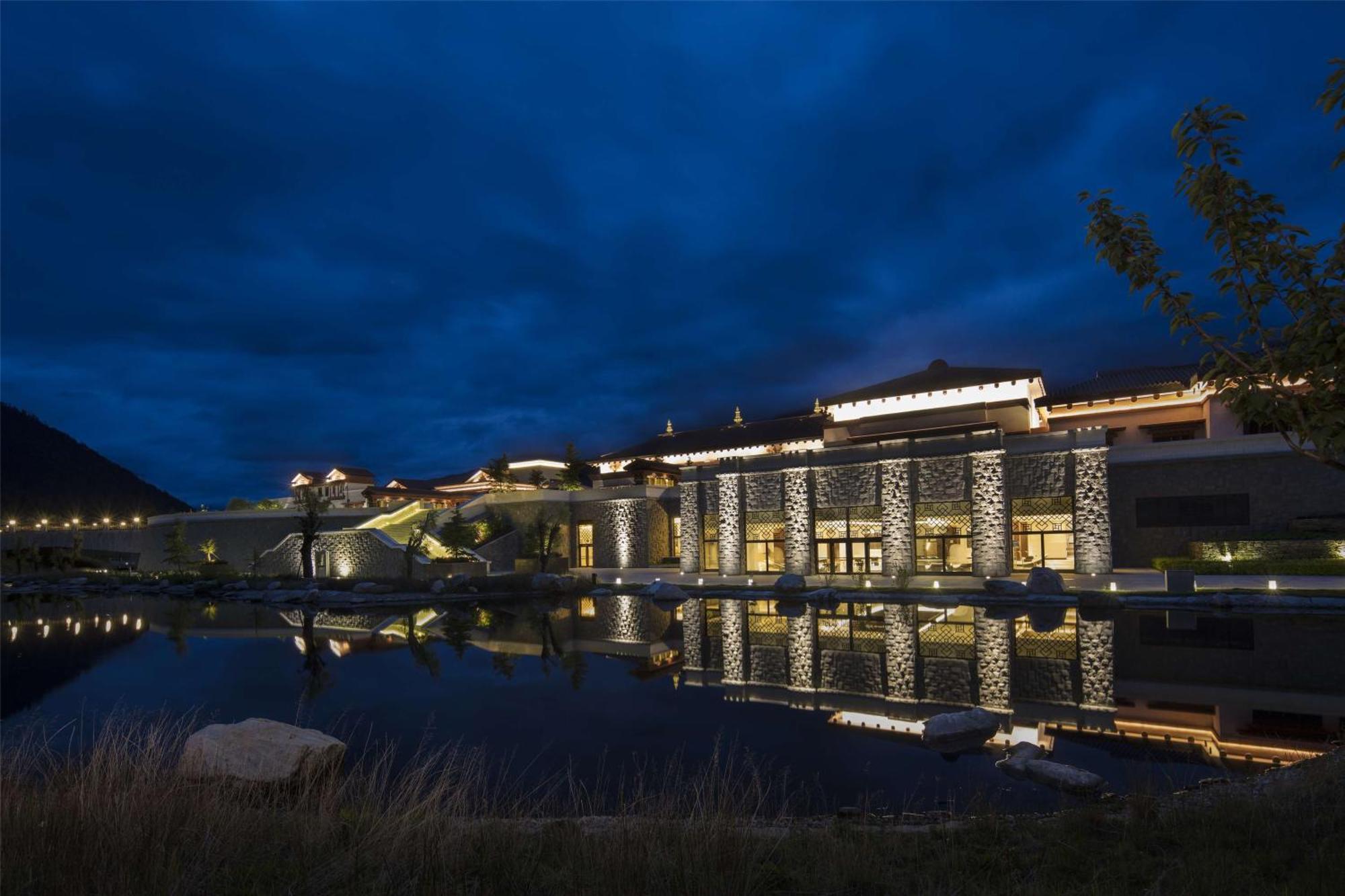 Hilton Linzhi Resort Nyingchi Zewnętrze zdjęcie